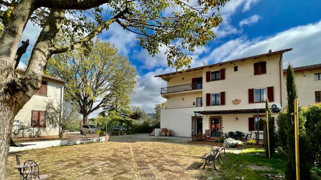 ريفيوتورتو Il Quercione Agriturismo المظهر الخارجي الصورة